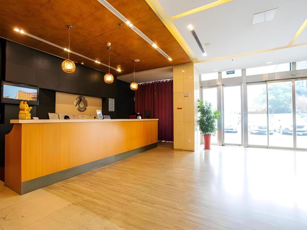 Jinjiang Metropolo Hotel - Taizhou Wanda Plaza Buitenkant foto